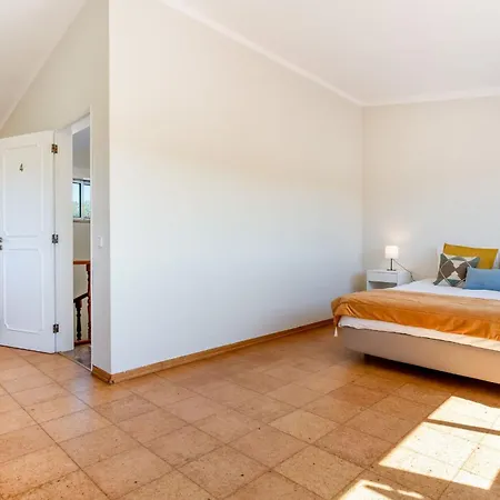 Holiday home Typical 5bdr House With Pool & Bbq By Lovelystay *