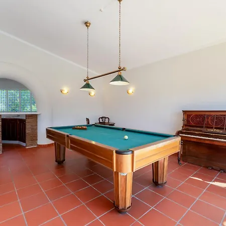 Holiday home Typical 5bdr House With Pool & Bbq By Lovelystay *
