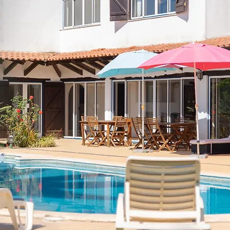 Typical 5bdr House With Pool & Bbq By Lovelystay Luz