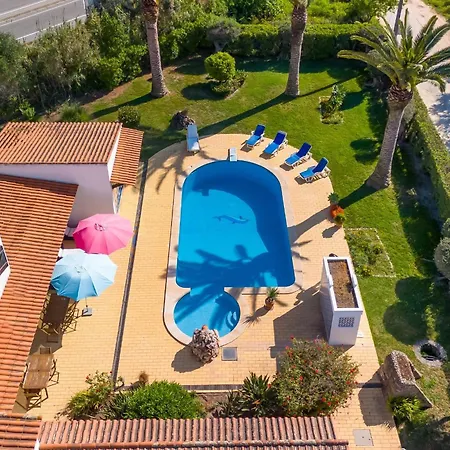 Typical 5bdr House With Pool & Bbq By Lovelystay Holiday home