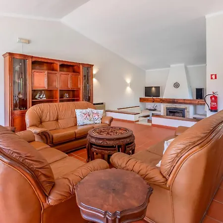 Typical 5bdr House With Pool & Bbq By Lovelystay * Luz